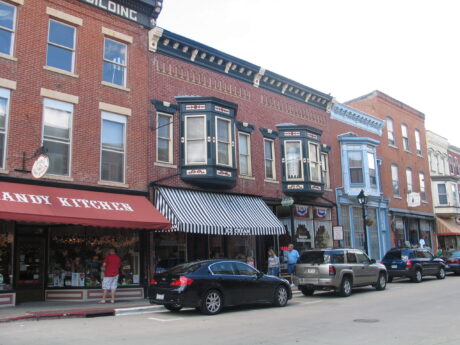 Kandy Kitchen and other fun Main Street shops and historic structures draw vacationers to Galena. (J Jacobs photo)