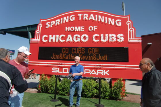 See when the Cubs & White Sox begin 2023 spring training in Arizona